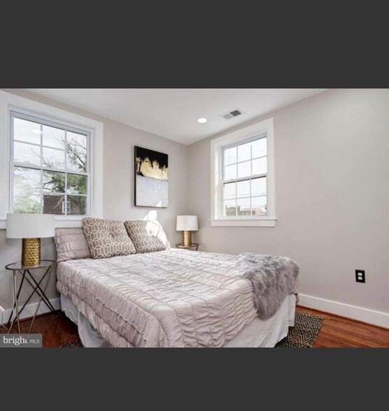 Second bedroom - 4208 Fort DuPont Ter SE
