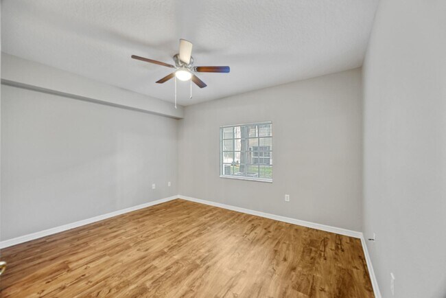Building Photo - 9516 Amberdale Ct