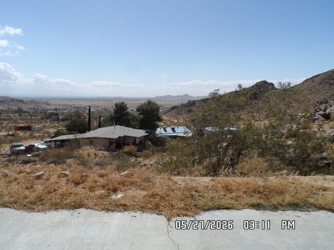 Building Photo - 25676 Flathead Rd