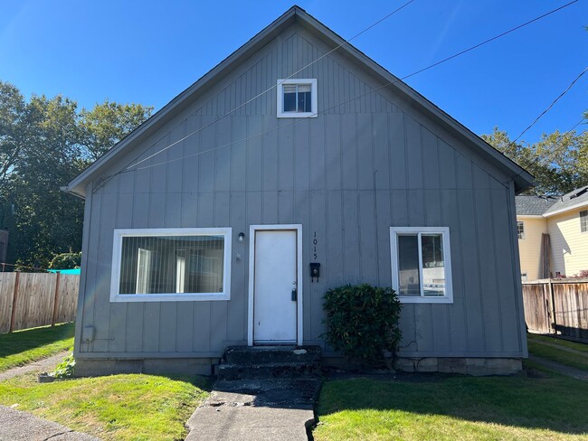 Building Photo - 3Bd/1Ba Renton House