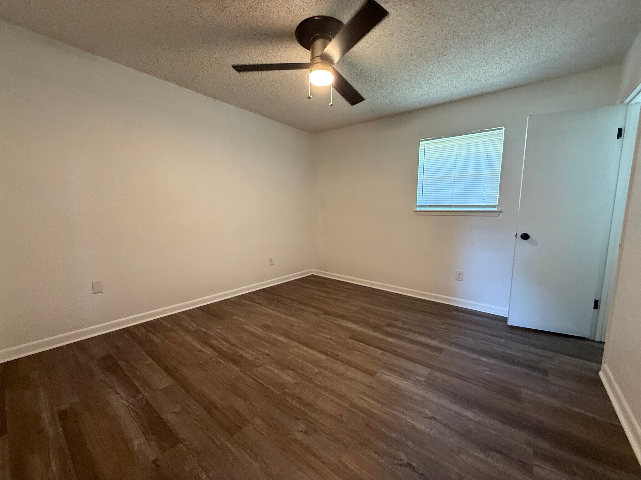 Building Photo - 107 Zilia St