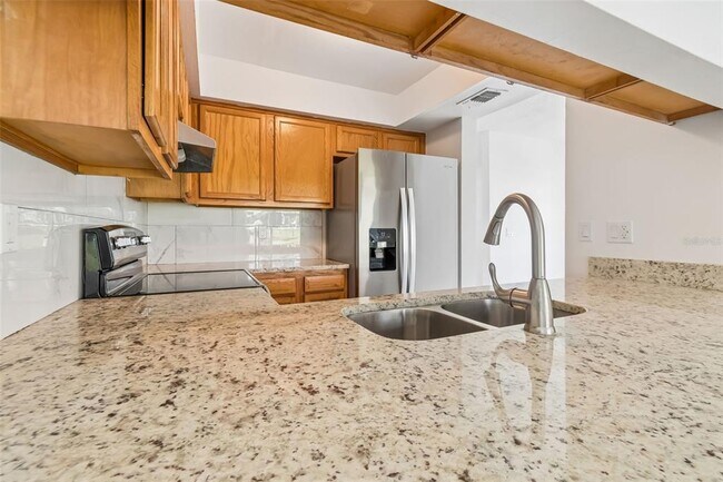 Building Photo - 5182 Sunridge Palms Dr