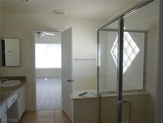 Building Photo - 1533 Honey Vista Ln