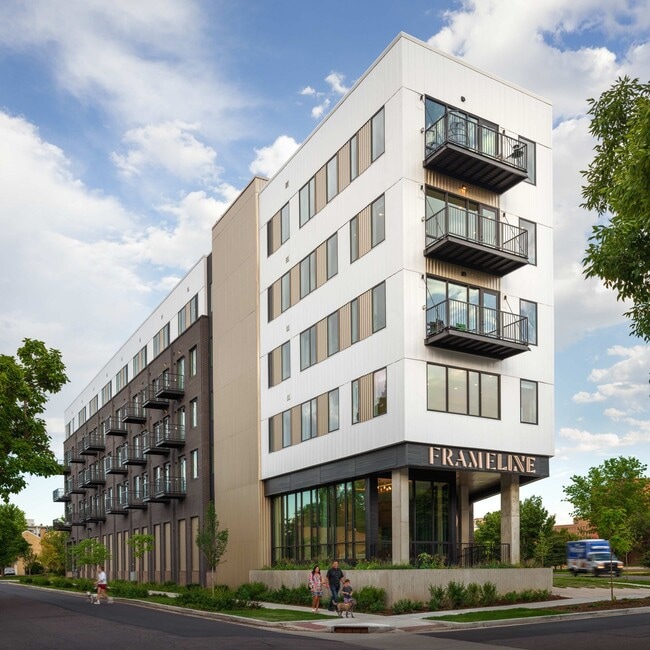 Building Photo - Frameline Apartments