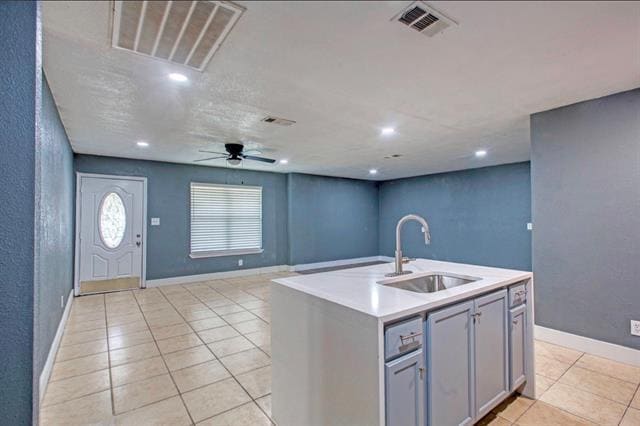 Building Photo - 307 Dee Ln