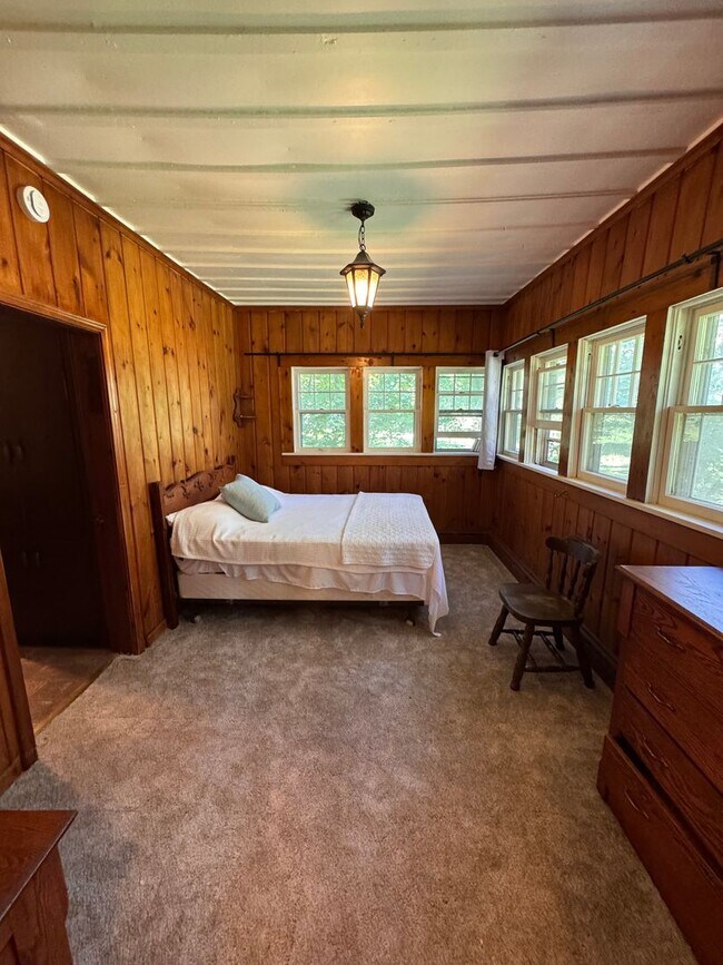 Building Photo - AVAILABLE NOW - Very Spacious, Unique, and...