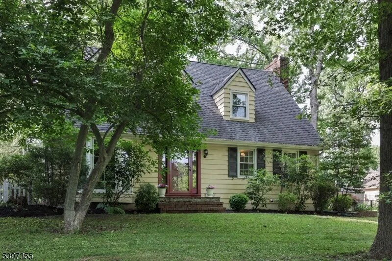 Building Photo - 924 Maurice Ave