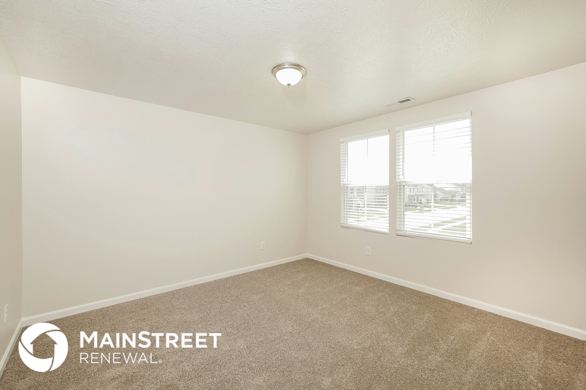 Building Photo - 13823 N Cardonia Dr