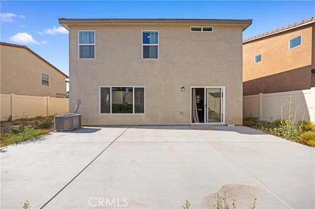 Building Photo - 20225 Breeze Blooms Dr