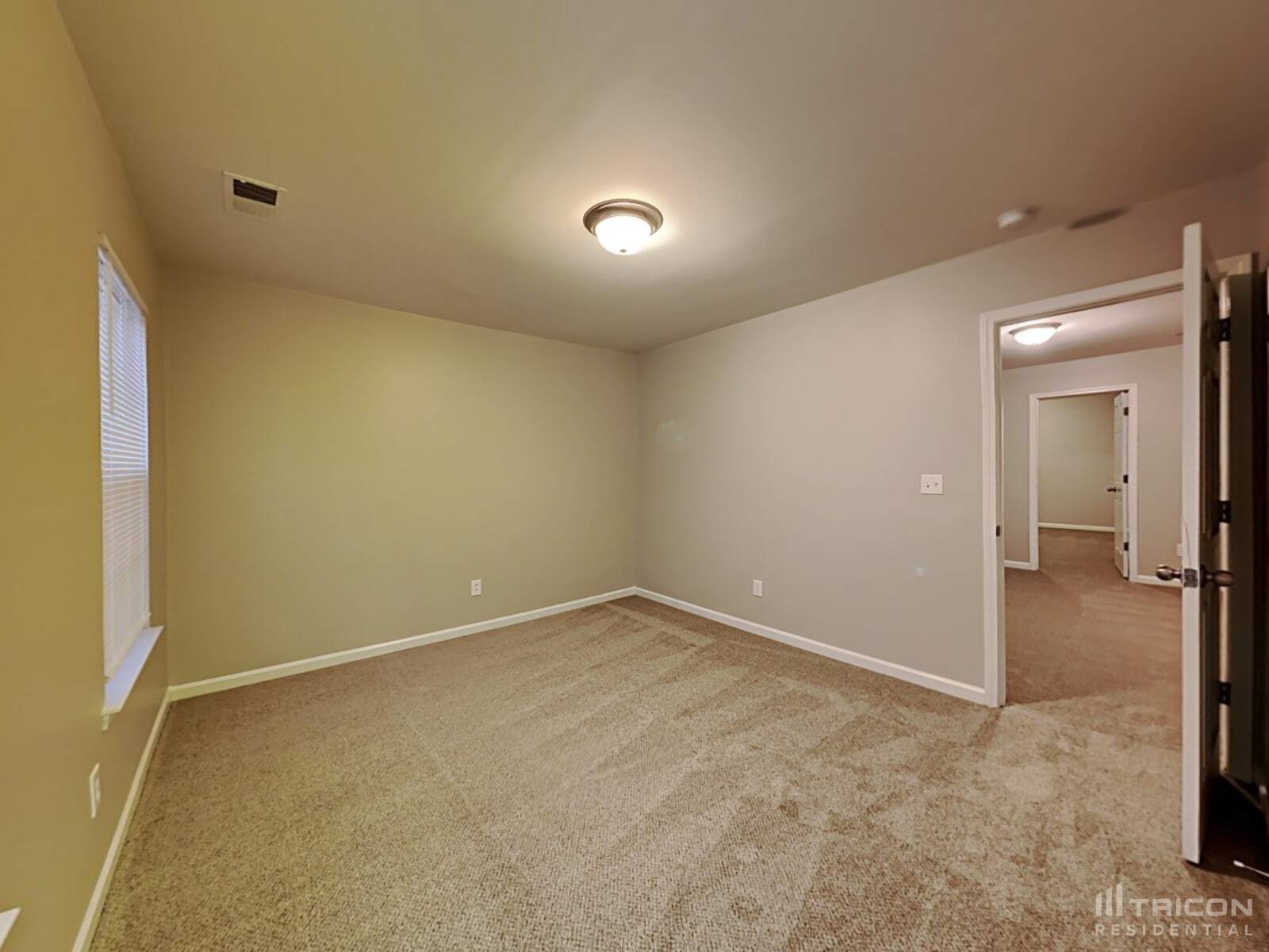 Building Photo - 7909 Bushy Creek Dr