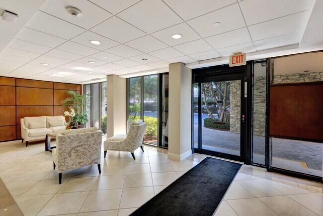 Building Photo - 4200 N Ocean Dr