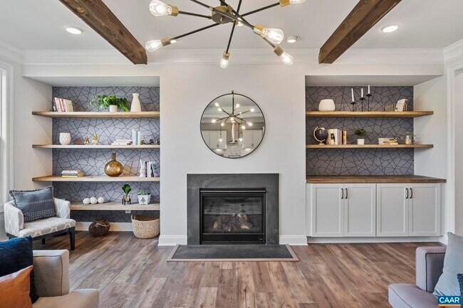 Building Photo - 598 Bleeker St