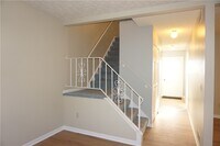 Building Photo - 663 French Rd