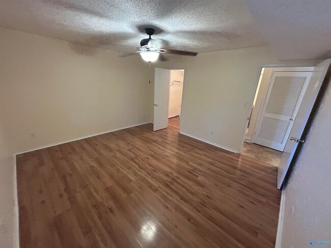 Building Photo - 6620 Willow Pointe Dr NW