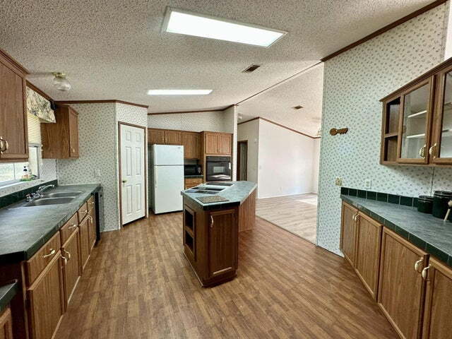 Building Photo - Prime Location- Two Acres- Plenty of space!