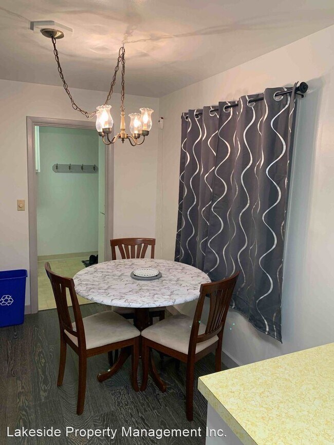 Building Photo - 2 br, 1 bath House - 2145 Darrow