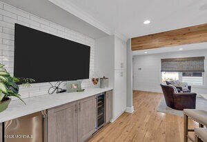 Building Photo - 111 Sanborn Ave