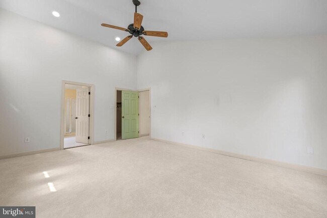Building Photo - 14204 Cervantes Ave