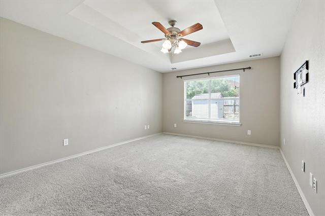 Building Photo - 6012 Parkplace Dr