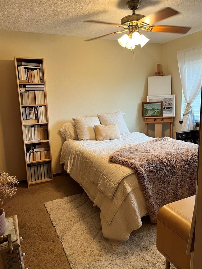 Building Photo - 11505 Charred Oak Dr