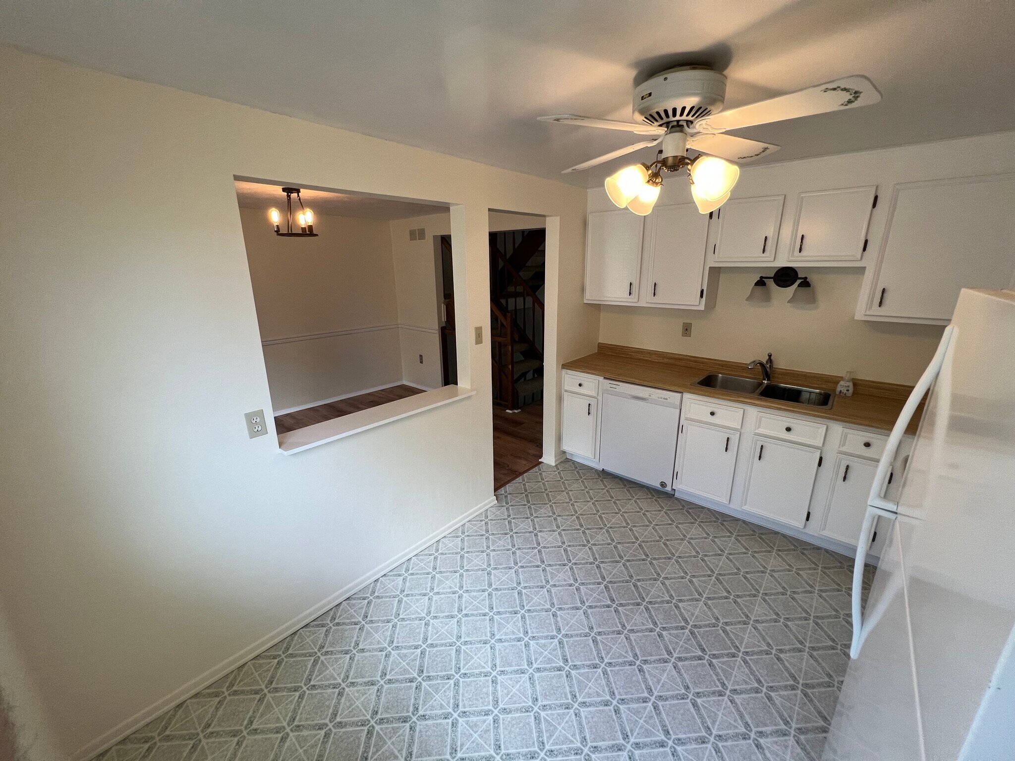 Building Photo - 792 Wheatland Cir