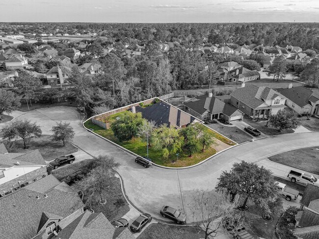 Building Photo - 21146 Terrace Vine Ln