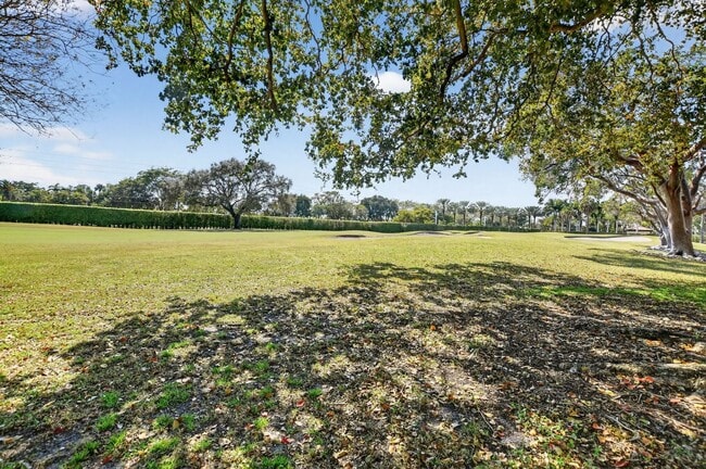 Building Photo - Boca Pointe in Boca Raton. Golf Villa 4 Bed-2.5 Bath | Pet Friendly