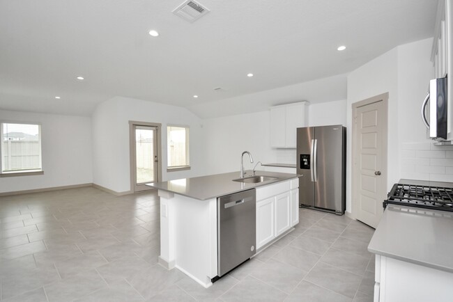 Building Photo - 7731 Suffolk Vly Ln