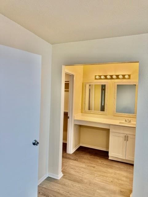 Building Photo - 1405 Summer Creek Dr