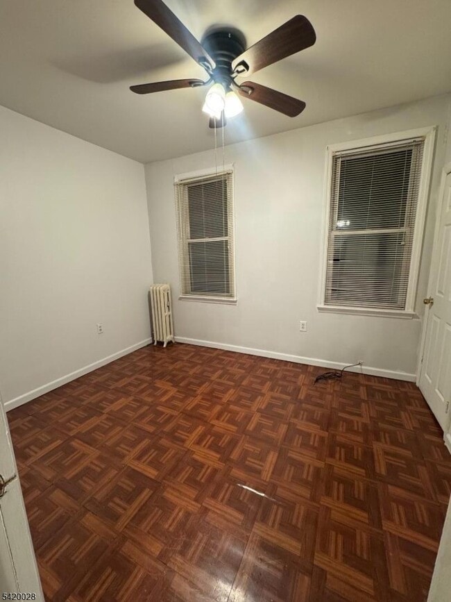 Building Photo - 746 Springdale Ave