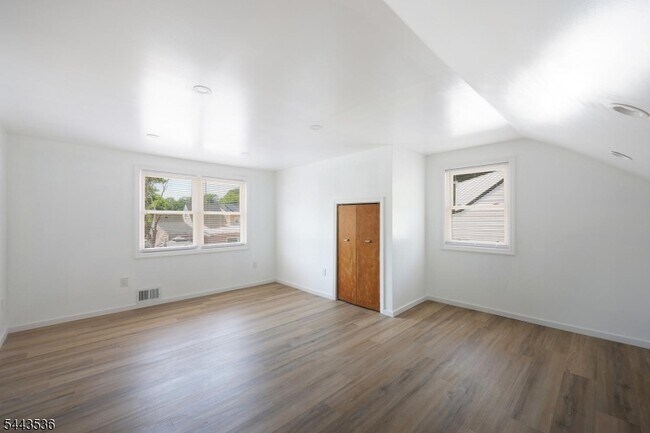 Building Photo - 538 Dietz St