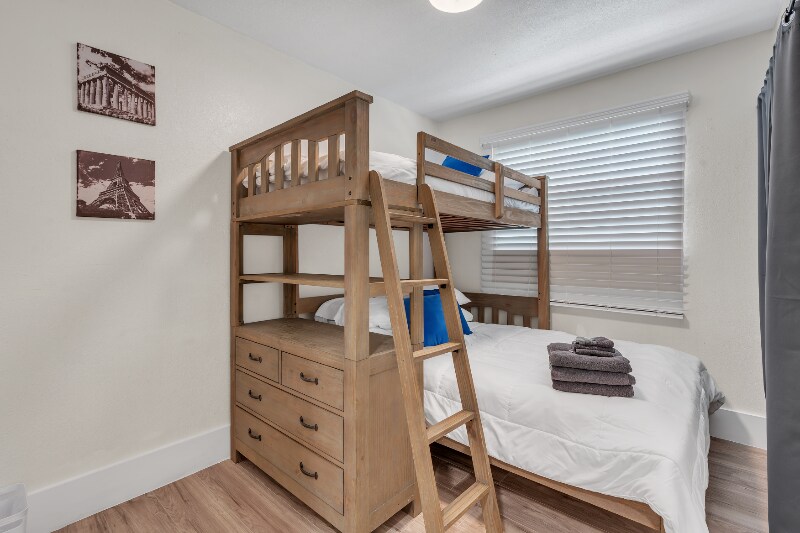 Building Photo - 4501 Bray Rd