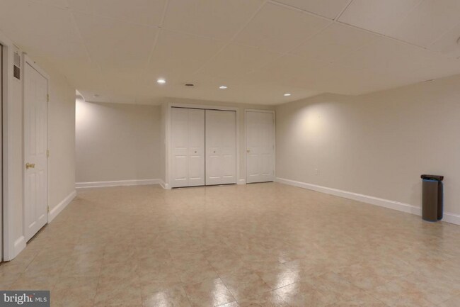 Building Photo - 336 Swatara Creek Dr