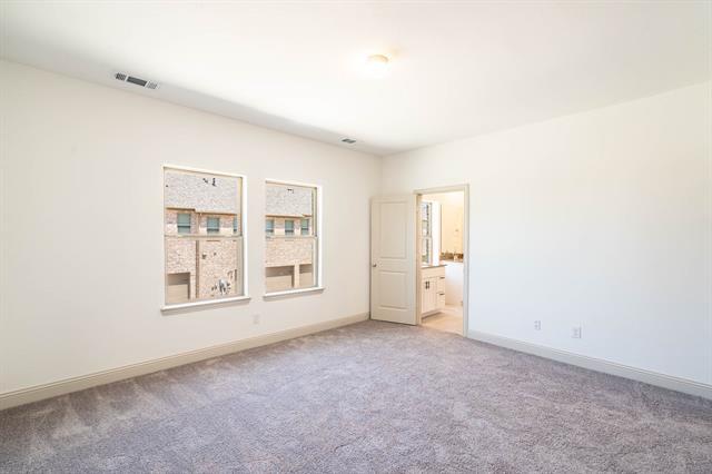 Building Photo - 6123 Blythe Dr