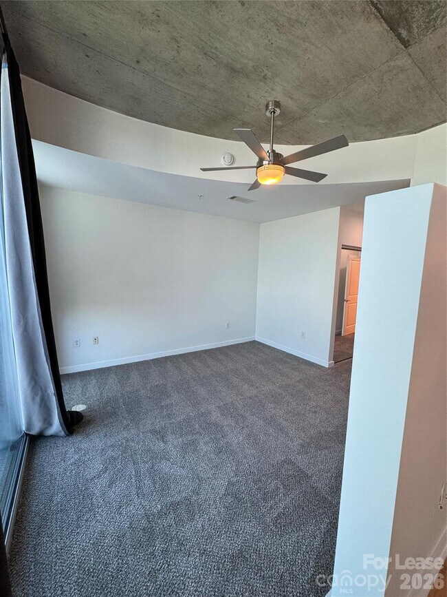 Building Photo - 210 N Church St