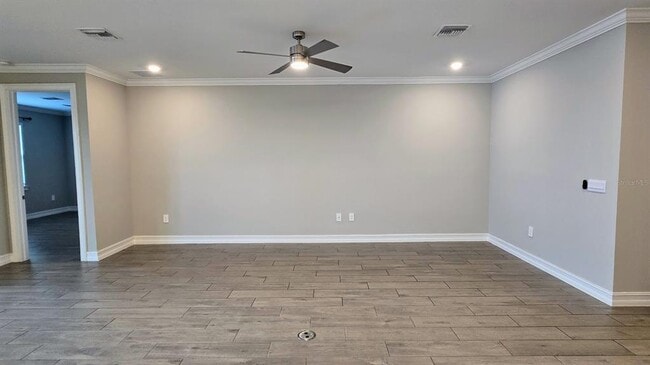 Building Photo - 233 Vinadio Blvd