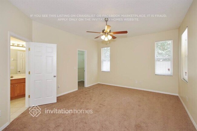 Building Photo - 5319 Santa Ana Dr