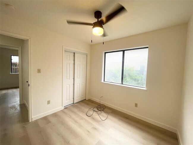 Building Photo - 1508 Rustlers Rd