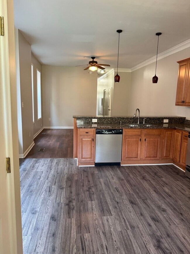 Interior Photo - M Street