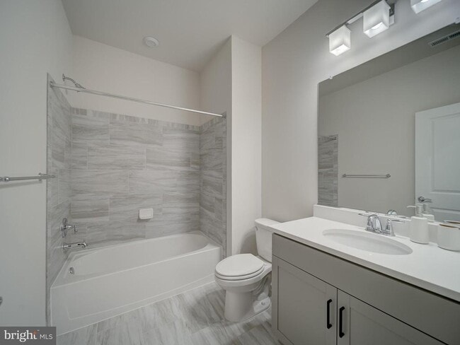 Building Photo - 3512 Biota Ln