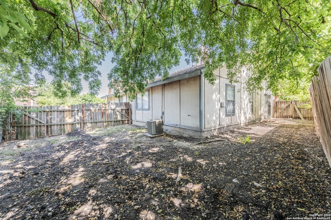 Building Photo - 7006 Silver Canyon