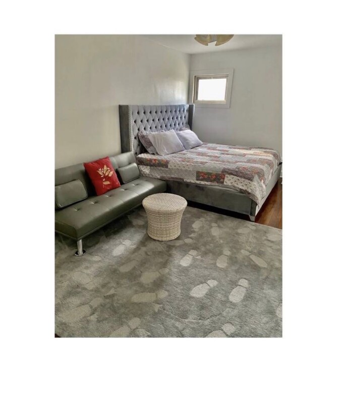 Building Photo - 17100 Maple Heights Blvd