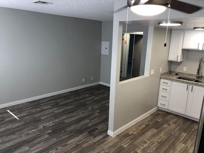 Interior Photo - Apply Today! - Revive Medical District