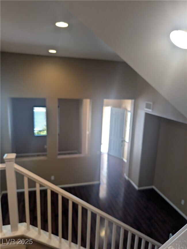 Building Photo - 6639 Rego Park Ct