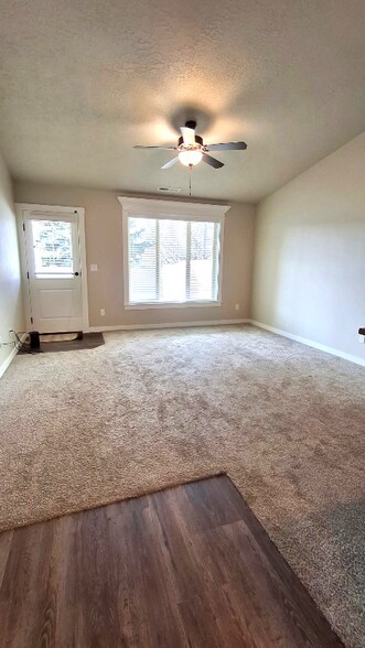 Building Photo - 2029 S Hills Ave.