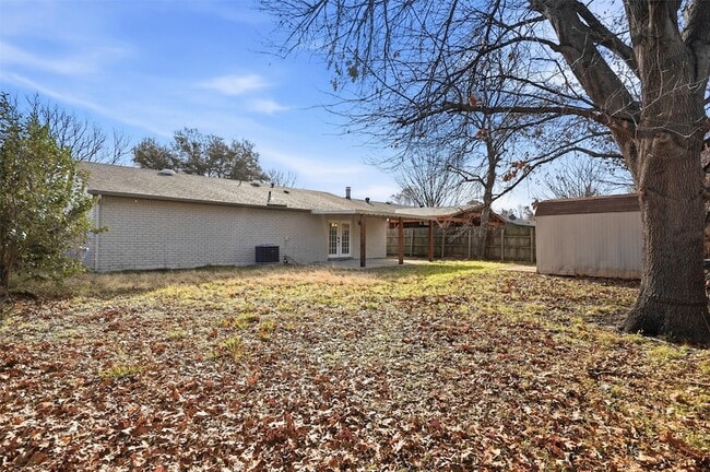 Building Photo - 3514 Brookhurst Ln