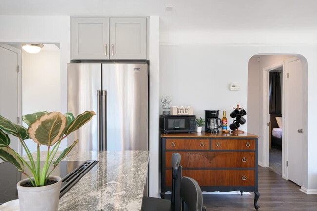 Building Photo - 7906 Lanyard Dr