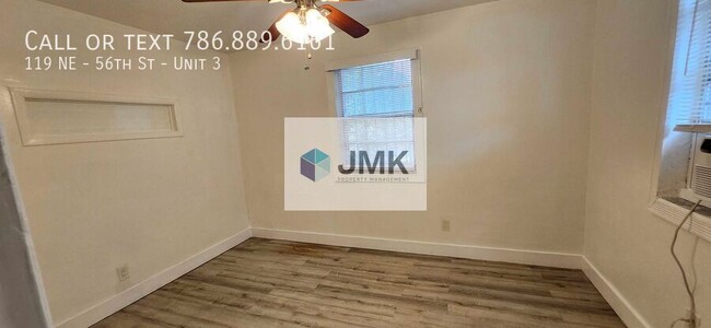 Building Photo - 119 NE 56th St