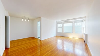 Building Photo - 702 Church St