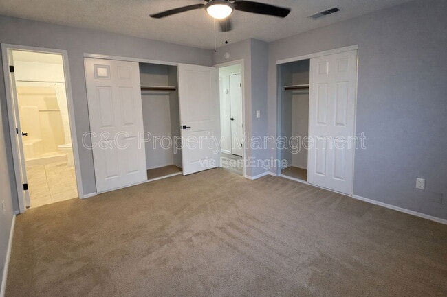 Building Photo - 600 Lorelei Ln